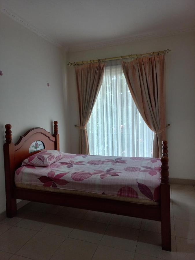 Margot Apartment Pondok Indah จาการ์ตา ภายนอก รูปภาพ